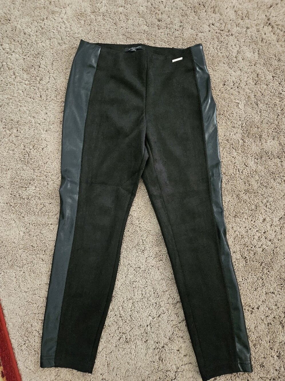 NWT ☆ Marc New York Ponte/Faux Leather Pants. Size Medium Petite, Brand NEW!